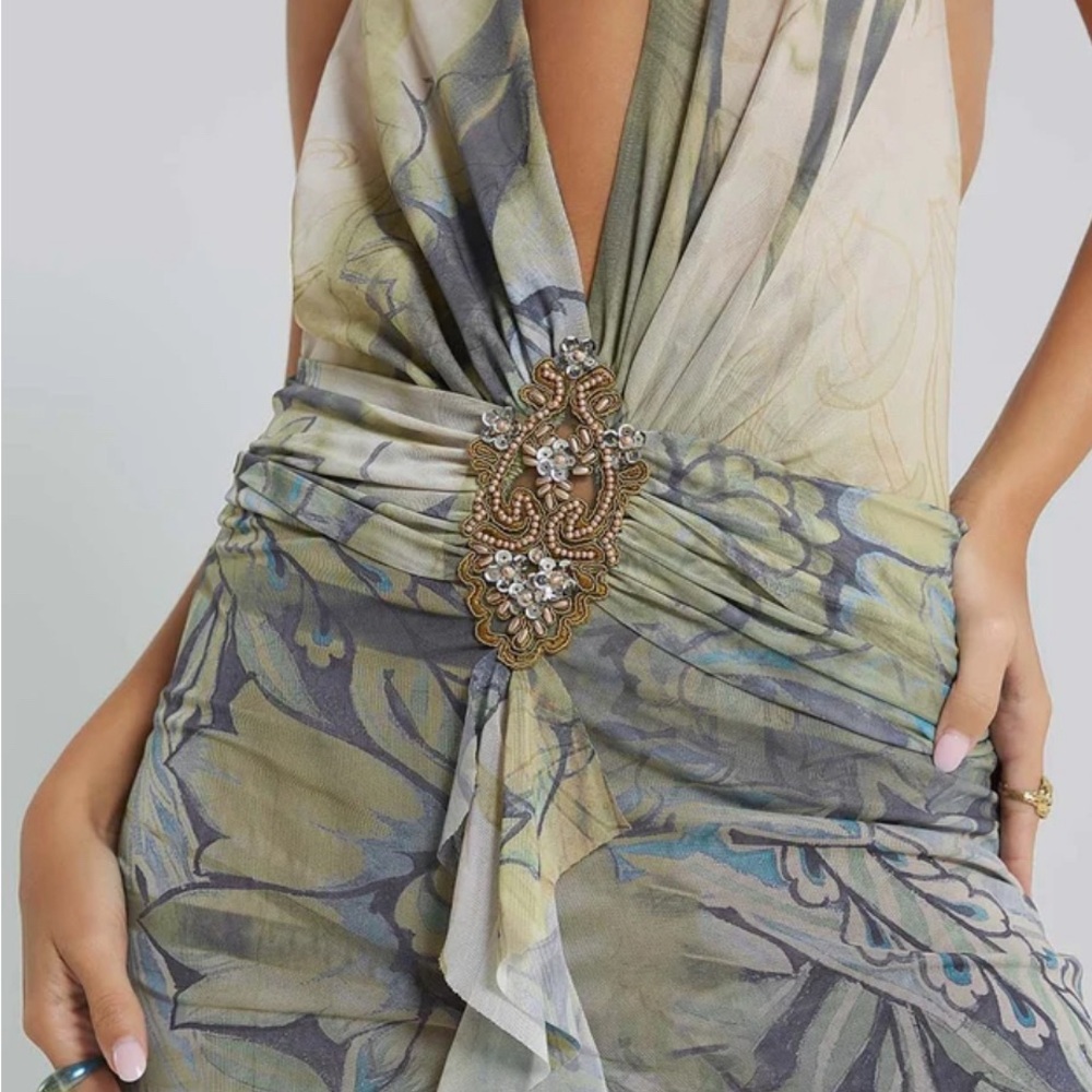 Jaded Lndn Cindy Plunge Maxi Dress 
Size: Medium - Picture 2 of 2